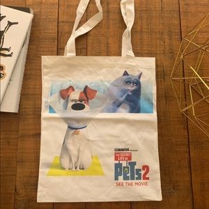 Secret Life of Pets 2 tote bag